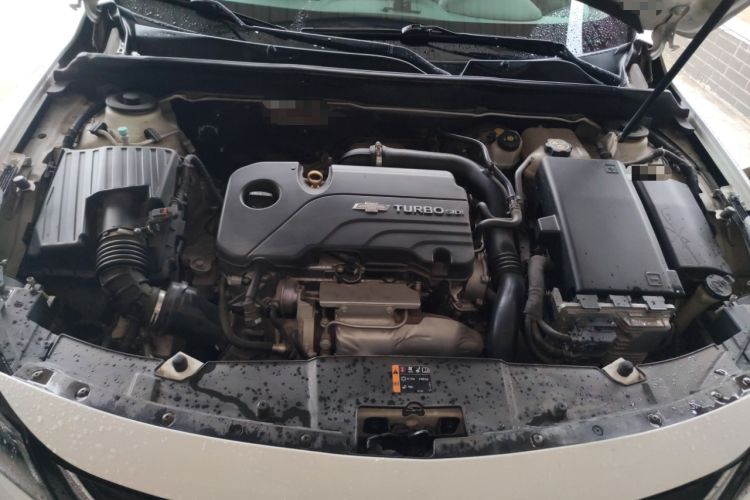 Used Chevrolet Malibu 2018 530T Automatic Luxury Edition Engine Bay