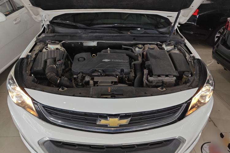 Used Chevrolet Malibu 2018 530T Automatic Fashion Edition Engine Bay