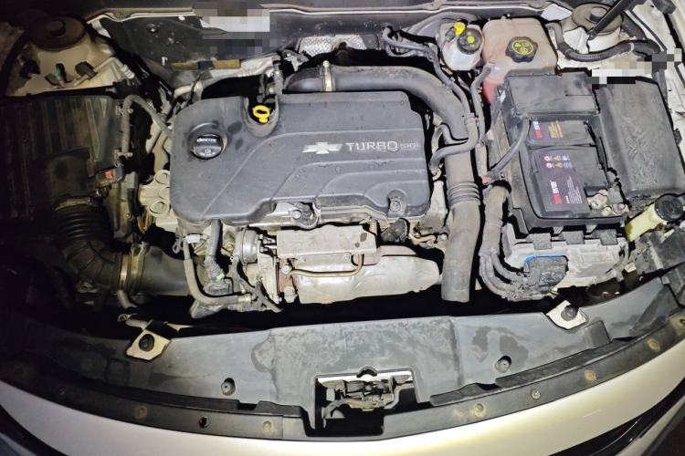 Used Chevrolet Malibu 2018 530T Automatic Luxury Edition Engine Bay