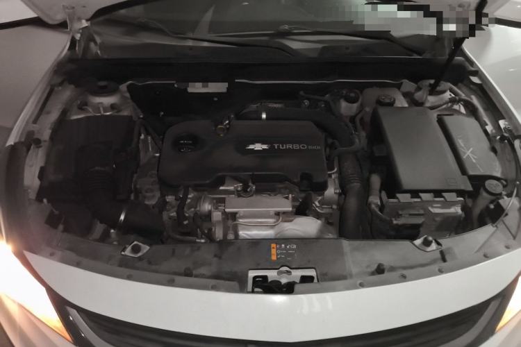 Used Chevrolet Malibu 2018 530T Automatic Fashion Edition Engine Bay