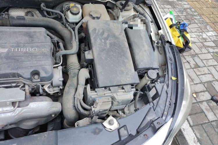 Used Chevrolet Malibu 2018 530T Automatic Luxury Edition Engine Bay Left