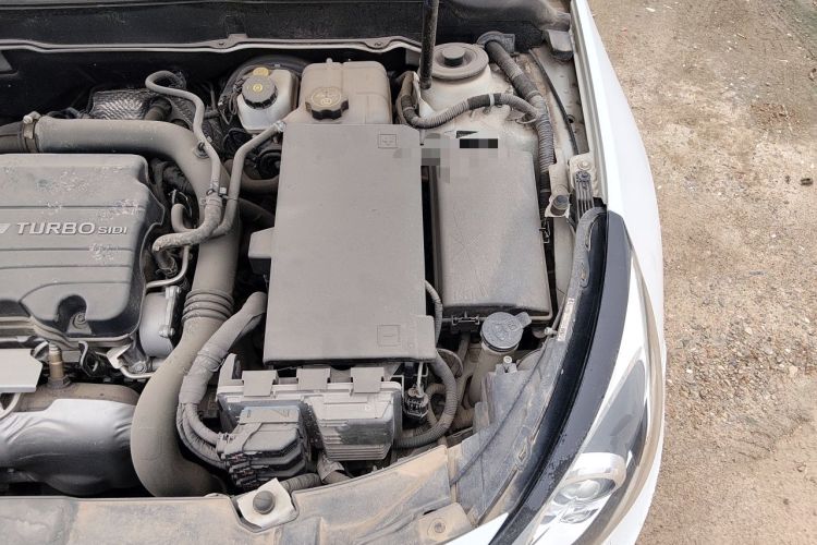 Used Chevrolet Malibu 2018 530T Automatic Luxury Edition Engine Bay Left