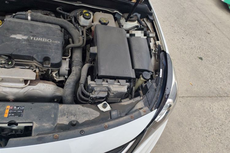 Used Chevrolet Malibu 2018 530T Automatic Luxury Edition Engine Bay Left