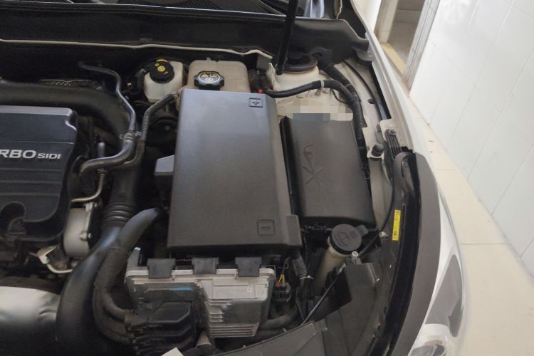 Used Chevrolet Malibu 2018 530T Automatic Luxury Edition Engine Bay Left