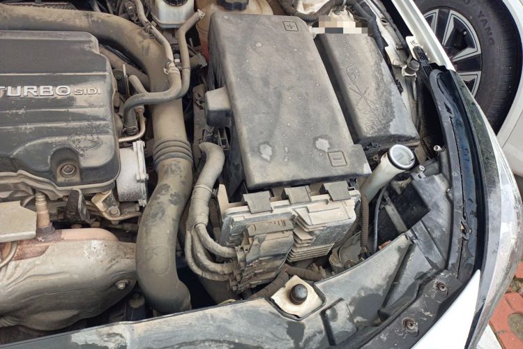 Used Chevrolet Malibu 2018 530T Automatic Comfort Edition Engine Bay Left