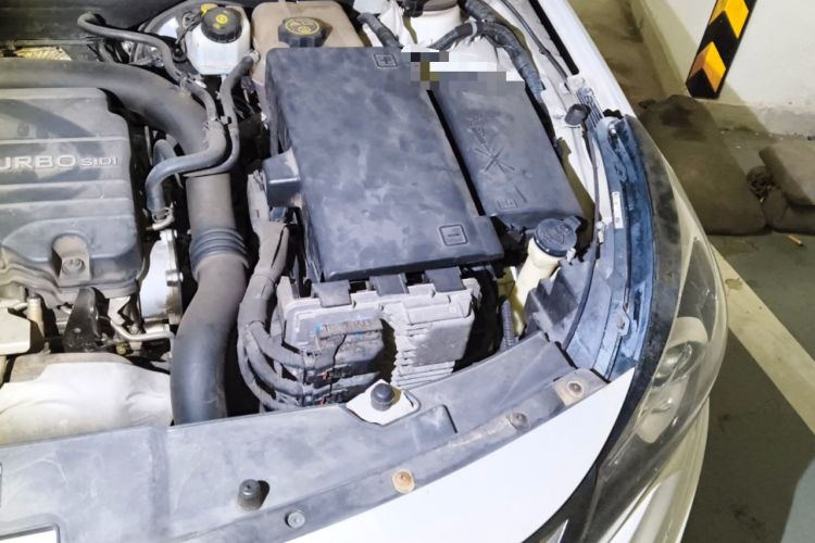 Used Chevrolet Malibu 2018 530T Automatic Luxury Edition Engine Bay Left