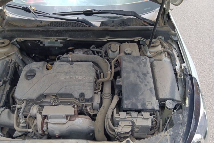 Used Chevrolet Malibu 2018 530T Automatic Luxury Edition Engine Bay Left