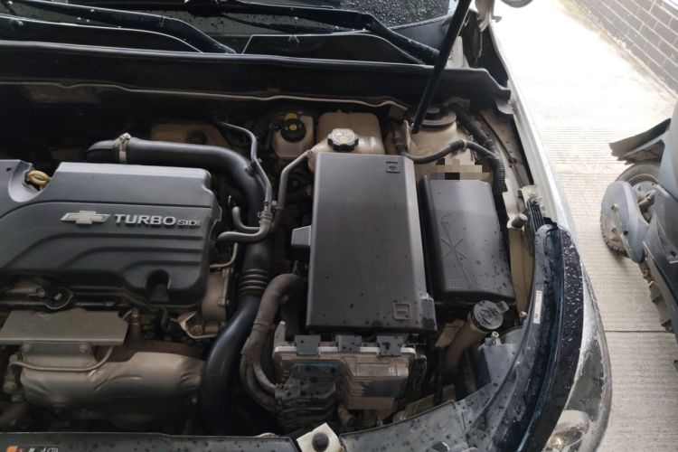 Used Chevrolet Malibu 2018 530T Automatic Luxury Edition Engine Bay Left