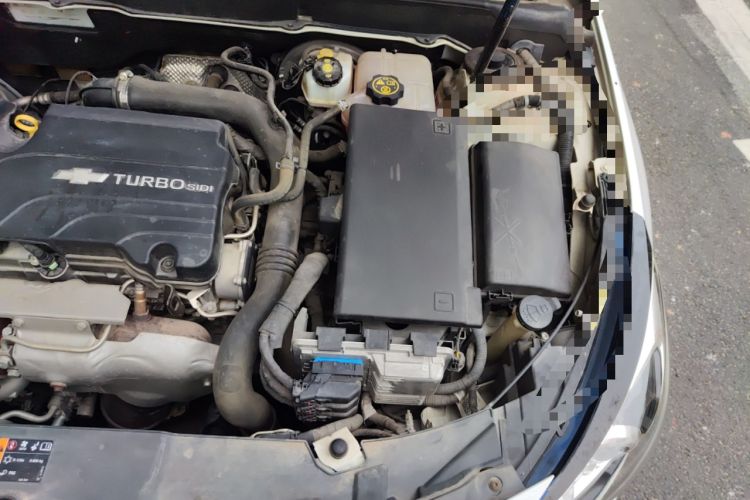 Used Chevrolet Malibu 2018 530T Automatic Luxury Edition Engine Bay Left