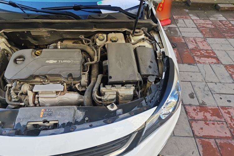 Used Chevrolet Malibu 2018 530T Automatic Luxury Edition Engine Bay Left