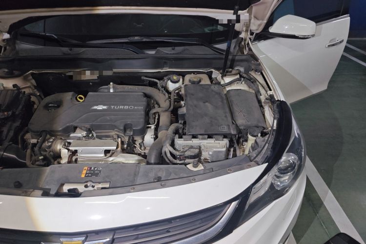Used Chevrolet Malibu 2018 530T Automatic Luxury Edition Engine Bay Left