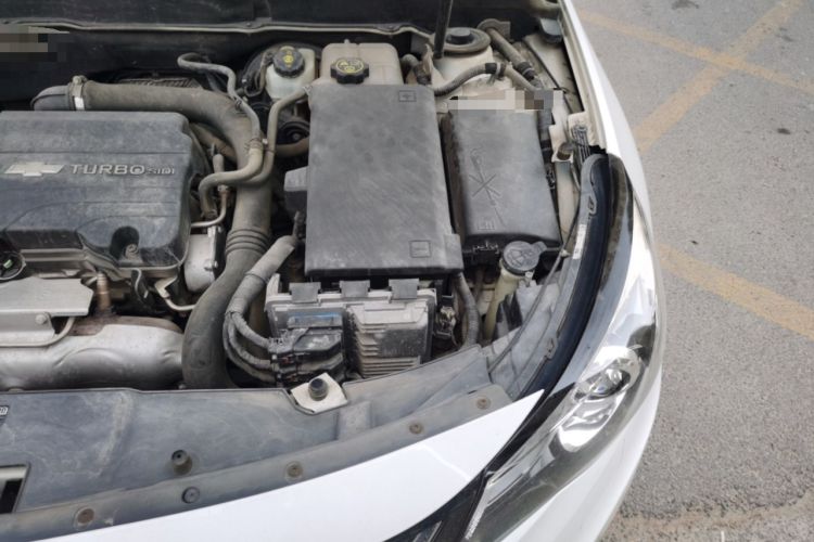 Used Chevrolet Malibu 2018 530T Automatic Luxury Edition Engine Bay Left