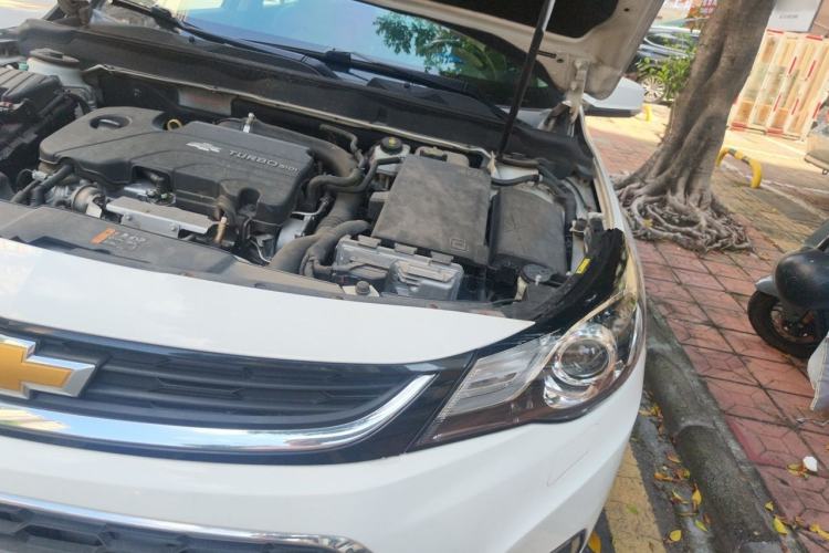 Used Chevrolet Malibu 2018 530T Automatic Luxury Edition Engine Bay Left