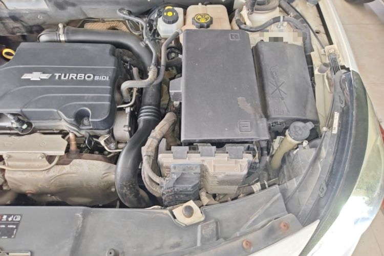 Used Chevrolet Malibu 2018 530T Automatic Luxury Edition Engine Bay Left