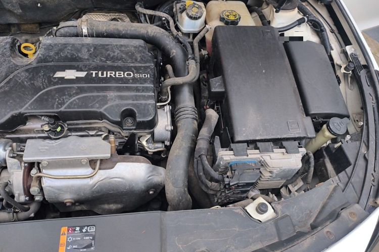 Used Chevrolet Malibu 2018 530T Automatic Fashion Edition Engine Bay Left