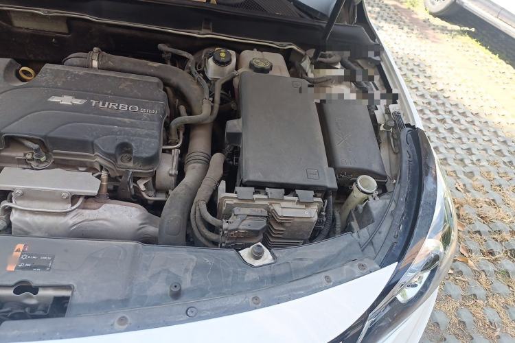 Used Chevrolet Malibu 2018 530T Automatic Comfort Edition Engine Bay Left