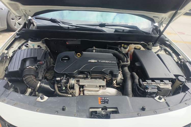 Used Chevrolet Malibu 2018 530T Automatic Luxury Edition Engine Bay