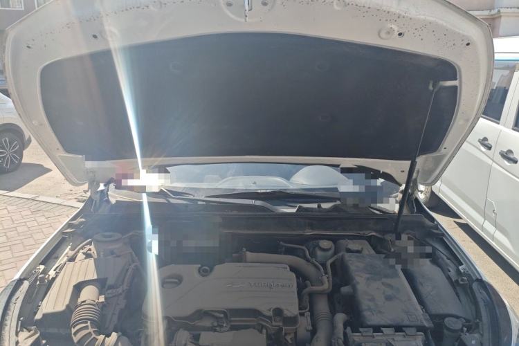 Used Chevrolet Malibu 2018 530T Automatic Fashion Edition Engine Bay