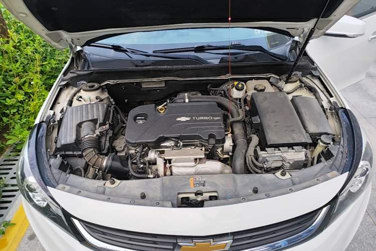 Used Chevrolet Malibu 2018 530T Automatic Fashion Edition Engine Bay