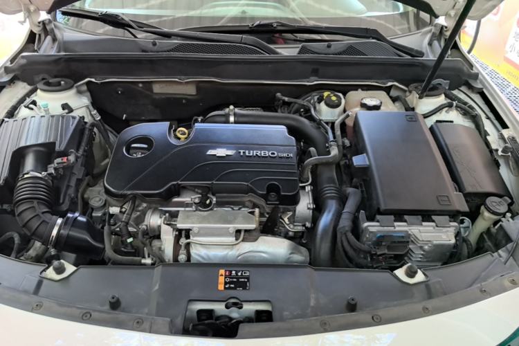 Used Chevrolet Malibu 2018 530T Automatic Luxury Edition Engine Bay