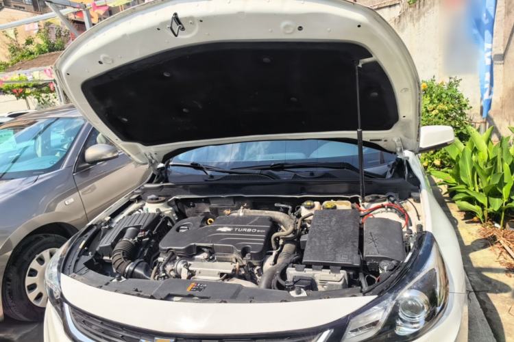 Used Chevrolet Malibu 2018 530T Automatic Luxury Edition Engine Bay
