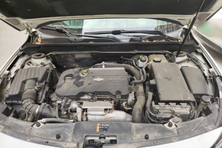 Used Chevrolet Malibu 2018 530T Automatic Luxury Edition Engine Bay