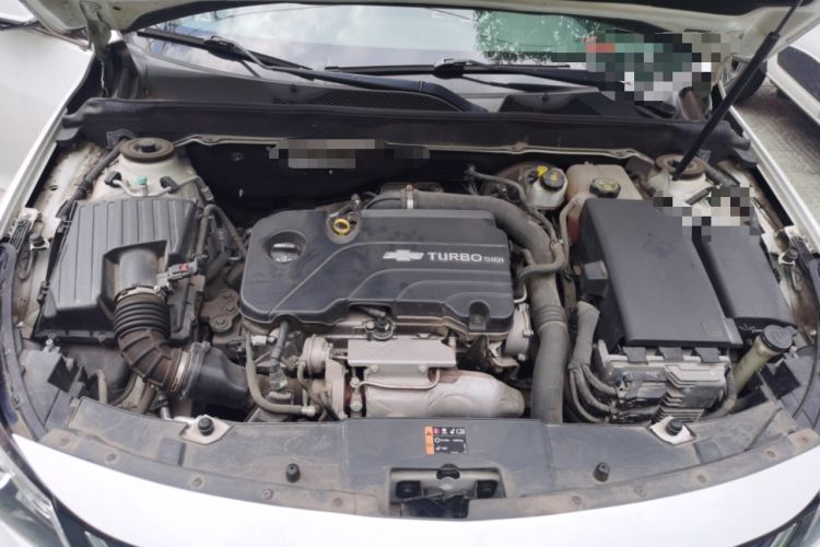 Used Chevrolet Malibu 2018 530T Automatic Fashion Edition Engine Bay