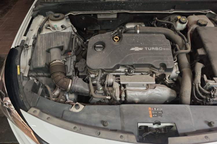 Used Chevrolet Malibu 2018 530T Automatic Luxury Edition Engine Bay Right