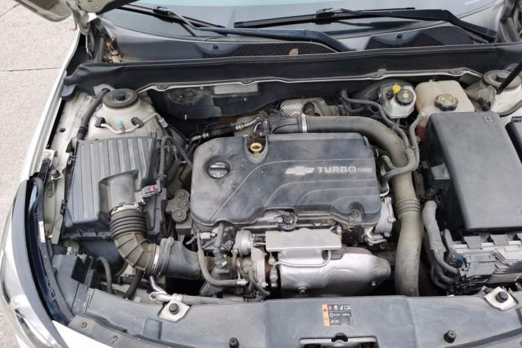 Used Chevrolet Malibu 2018 530T Automatic Luxury Edition Engine Bay Right