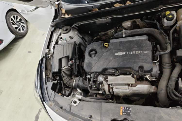 Used Chevrolet Malibu 2018 530T Automatic Luxury Edition Engine Bay Right
