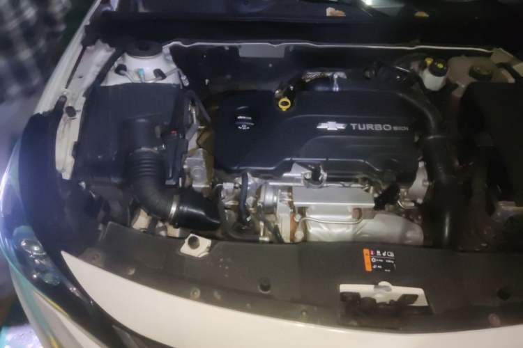 Used Chevrolet Malibu 2018 530T Automatic Luxury Edition Engine Bay Right