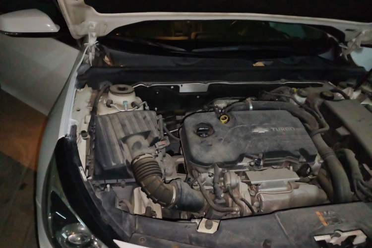 Used Chevrolet Malibu 2018 530T Automatic Luxury Edition Engine Bay Right