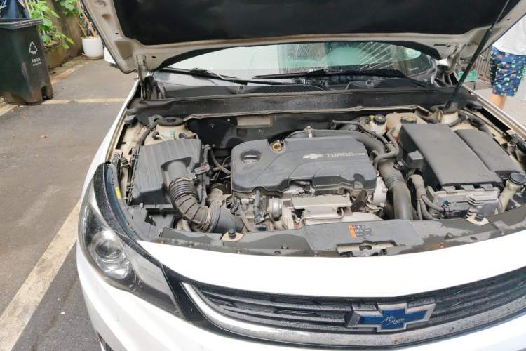 Used Chevrolet Malibu 2018 530T Automatic Luxury Edition Engine Bay Right