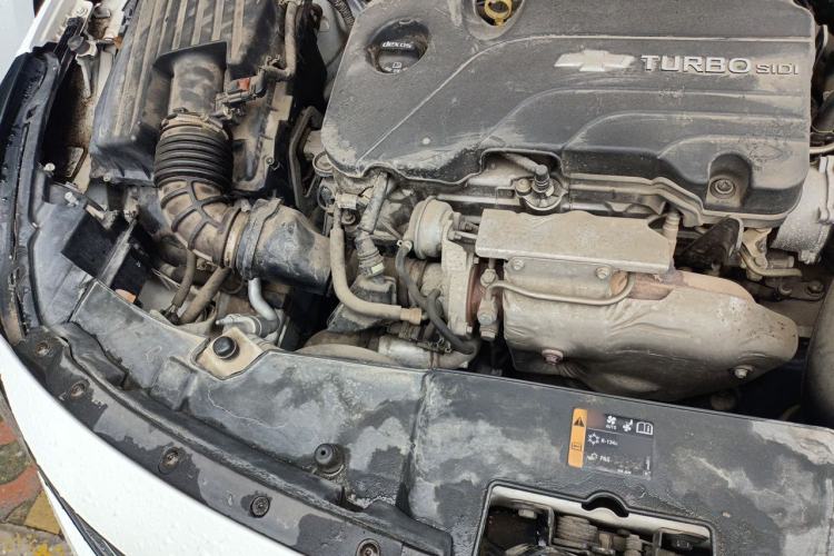 Used Chevrolet Malibu 2018 530T Automatic Comfort Edition Engine Bay Right