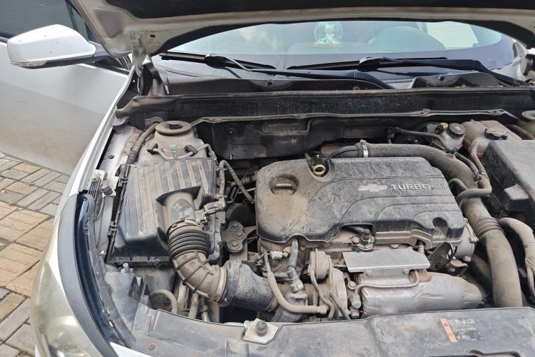 Used Chevrolet Malibu 2018 530T Automatic Fashion Edition Engine Bay Right