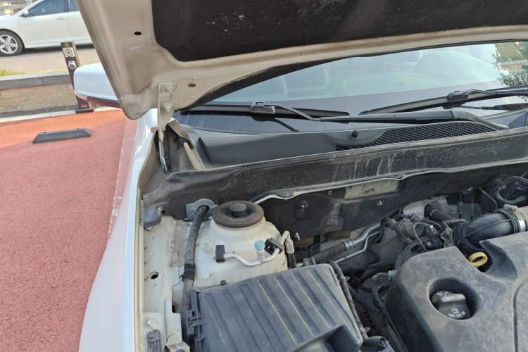 Used Chevrolet Malibu 2018 530T Automatic Luxury Edition Engine Bay Right