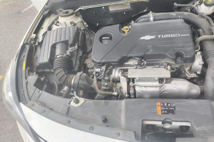Used Chevrolet Malibu 2018 530T Automatic Luxury Edition Engine Bay Right