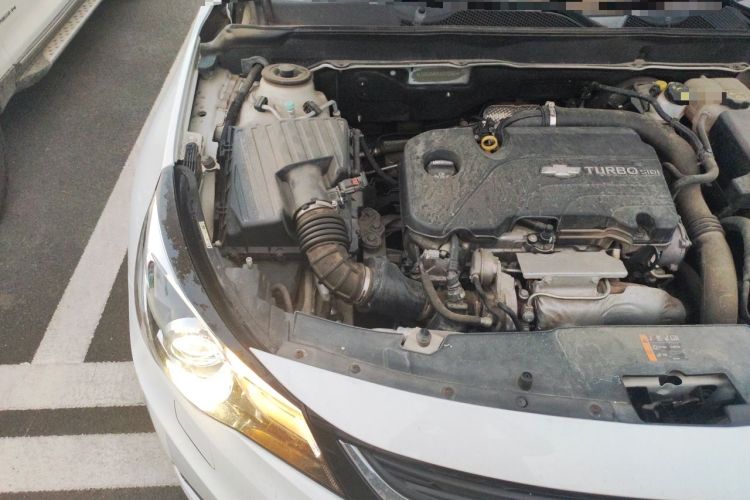Used Chevrolet Malibu 2018 530T Automatic Luxury Edition Engine Bay Right