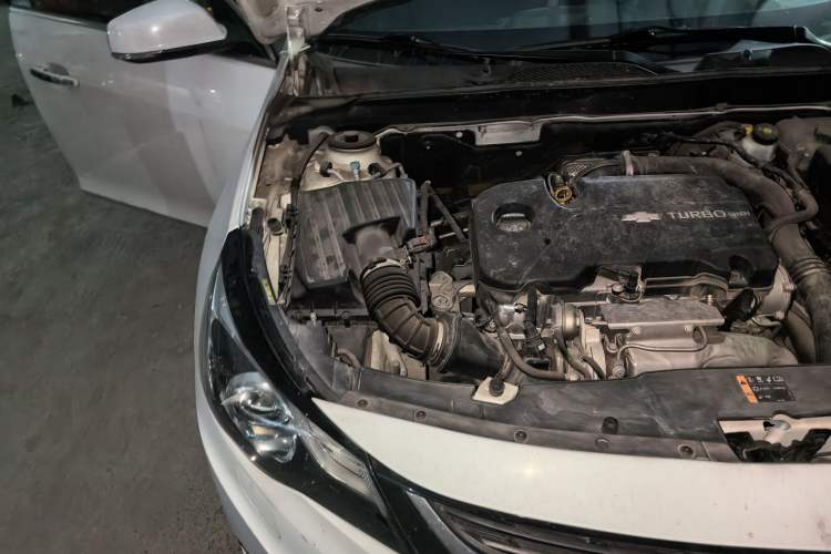 Used Chevrolet Malibu 2018 530T Automatic Luxury Edition Engine Bay Right