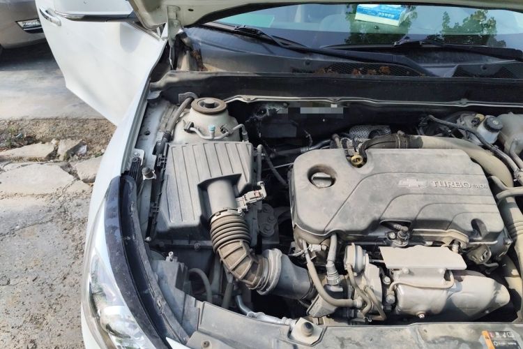 Used Chevrolet Malibu 2018 530T Automatic Fashion Edition Engine Bay Right