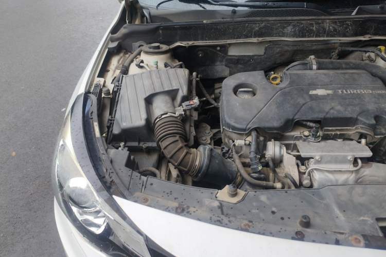 Used Chevrolet Malibu 2018 530T Automatic Luxury Edition Engine Bay Right