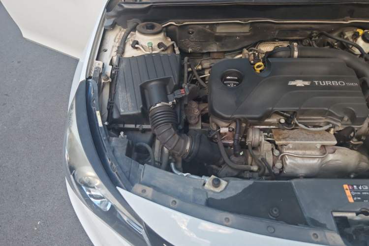 Used Chevrolet Malibu 2018 530T Automatic Luxury Edition Engine Bay Right