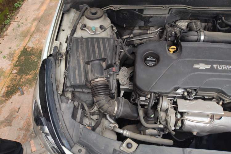 Used Chevrolet Malibu 2018 530T Automatic Fashion Edition Engine Bay Right