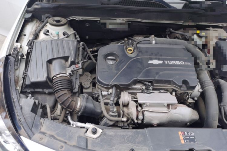Used Chevrolet Malibu 2018 530T Automatic Fashion Edition Engine Bay Right