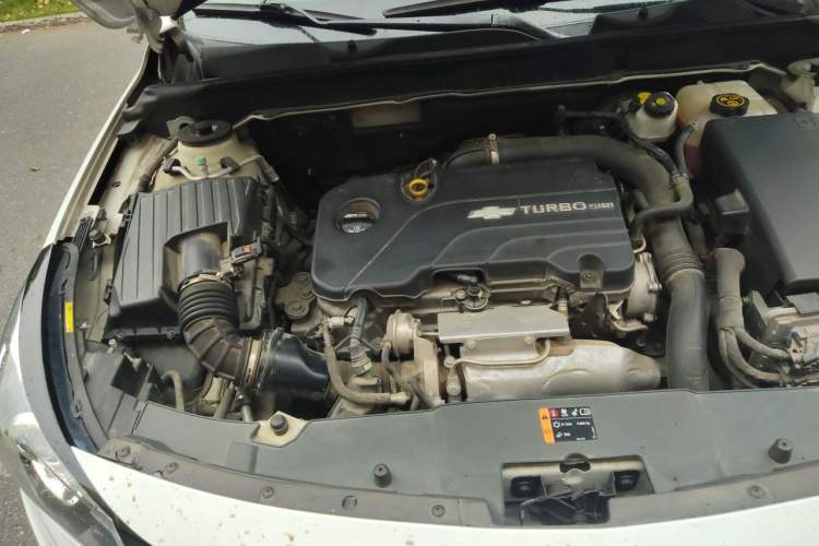 Used Chevrolet Malibu 2018 530T Automatic Luxury Edition Engine Bay Right