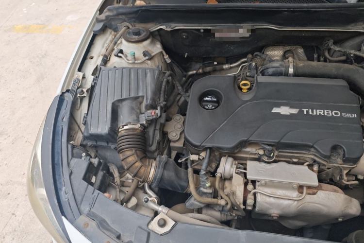 Used Chevrolet Malibu 2018 530T Automatic Fashion Edition Engine Bay Right