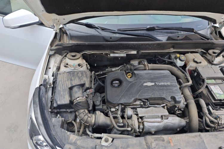 Used Chevrolet Malibu 2018 530T Automatic Fashion Edition Engine Bay Right