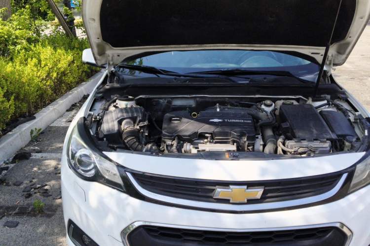 Used Chevrolet Malibu 2018 530T Automatic Luxury Edition Engine Bay Right