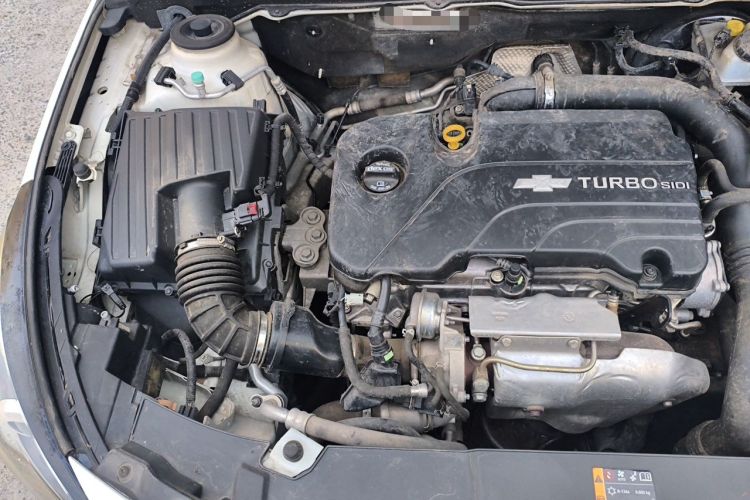 Used Chevrolet Malibu 2018 530T Automatic Fashion Edition Engine Bay Right