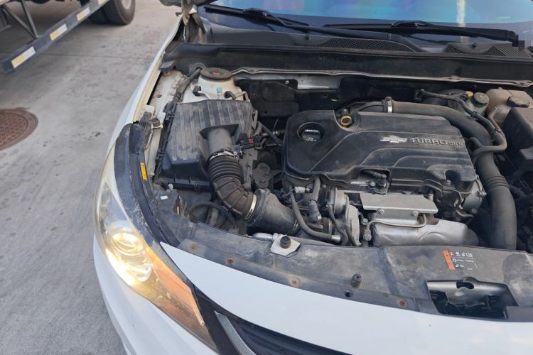 Used Chevrolet Malibu 2018 530T Automatic Luxury Edition Engine Bay Right